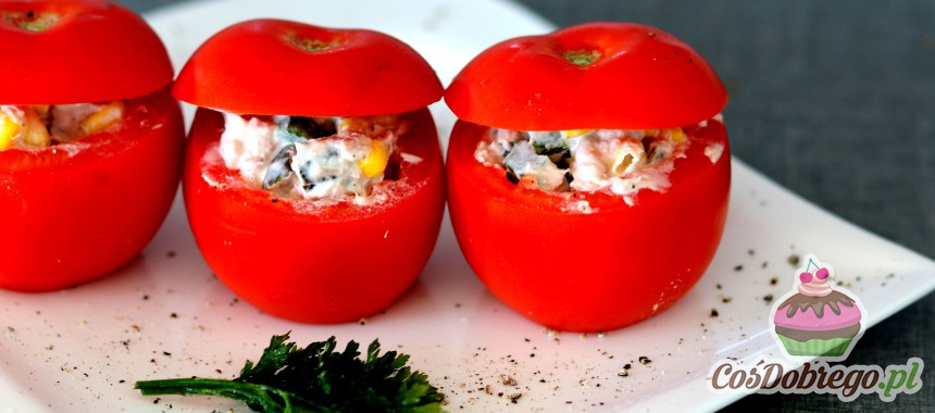 Przepis na Pomidory faszerowane warzywami i tuńczykiem