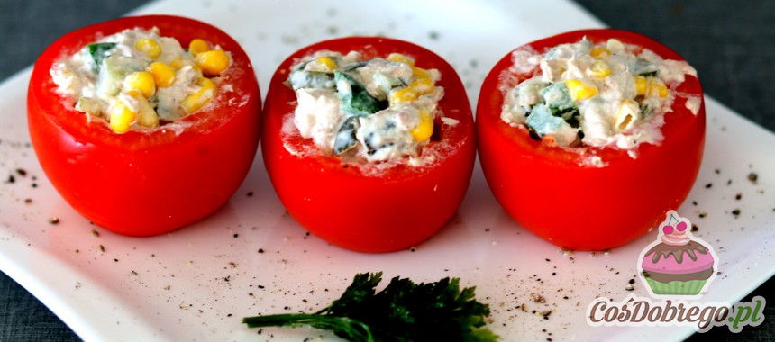 Przepis na Pomidory faszerowane warzywami i tuńczykiem