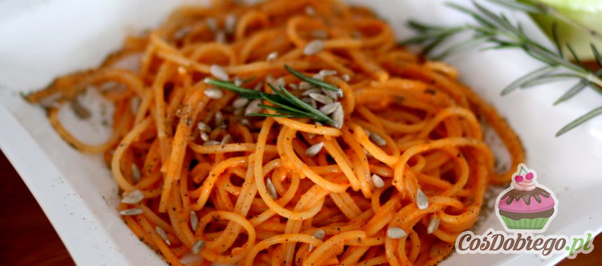 Przepis na Spaghetti z pomidorowym pesto