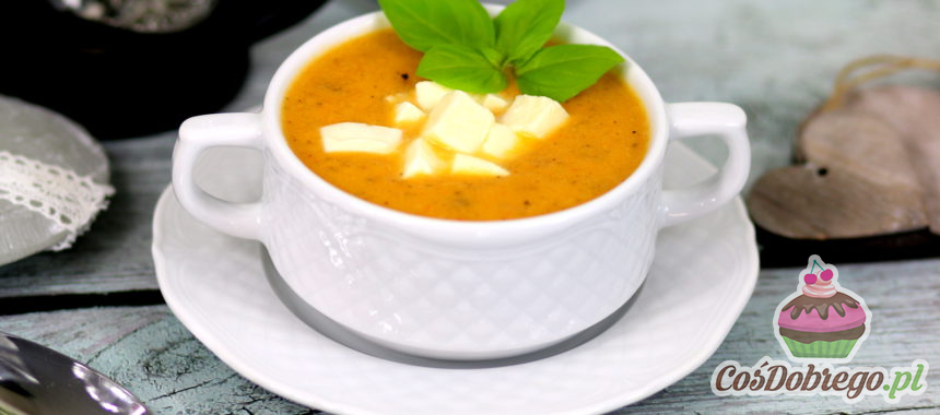 Przepis na Zupę pomidorowo – paprykową z mozzarellą